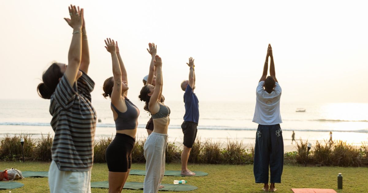 Best Yoga Teacher Training in India | Yoga Om Nirvana